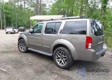 2005 Nissan Pathfinder Se из США, поврежденный, VIN 5N1AR18WX5C748572